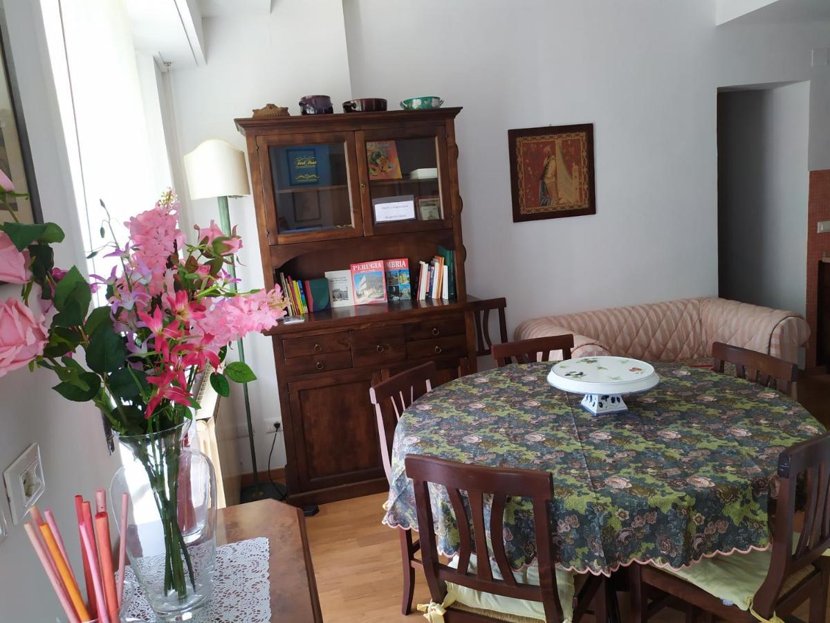 Casa Di Debora Hotell Perugia Eksteriør bilde